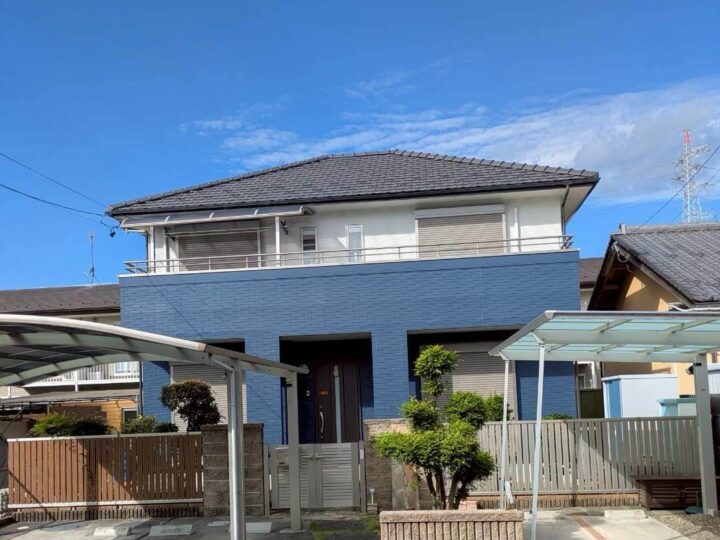 安八郡安八町の外壁塗装　清潔感あふれるブルー×ホワイトの外壁